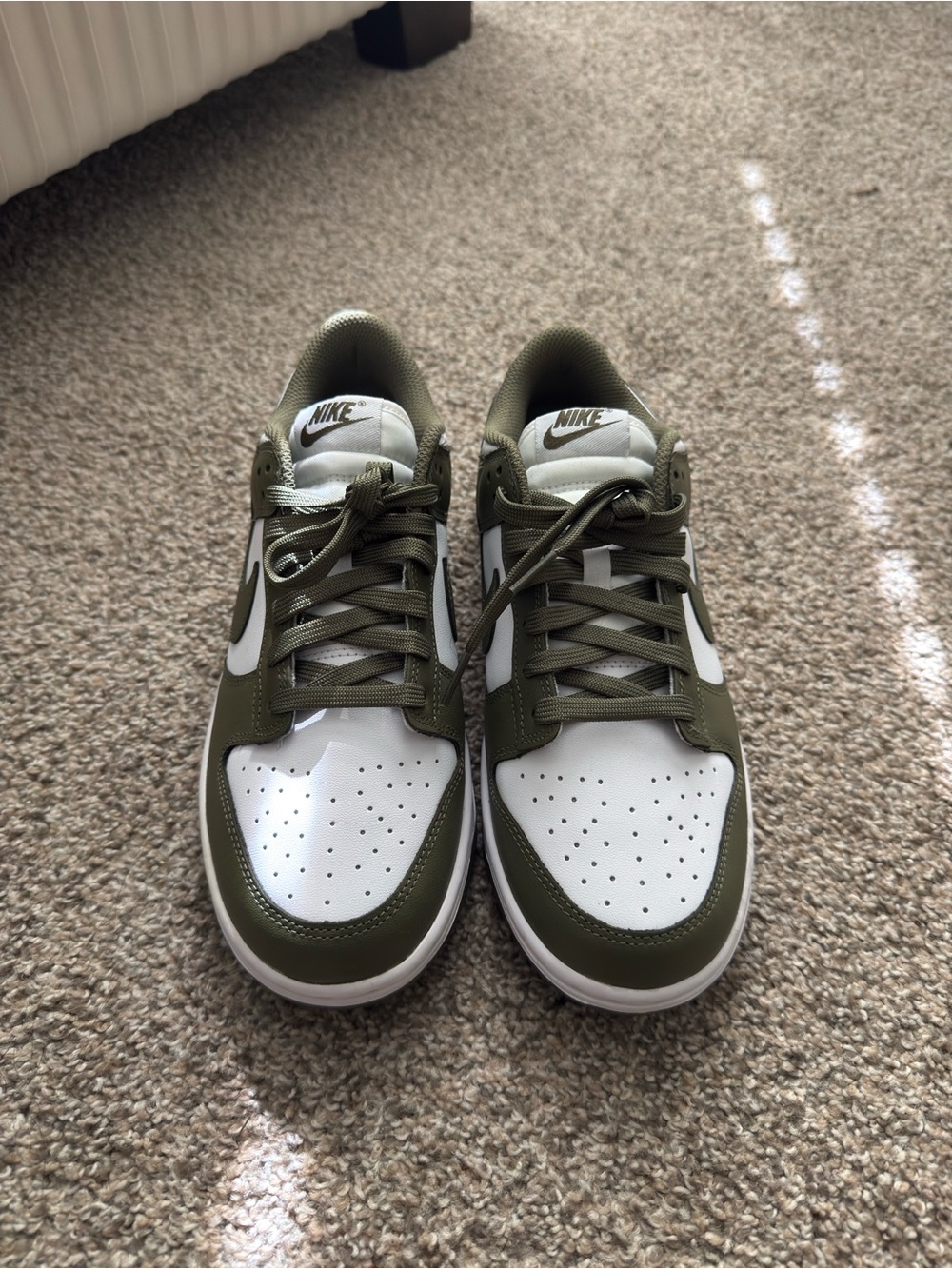 Nike Dunk Low Woman’s White and Olive Green Sneakers - Picture 6 of 8
